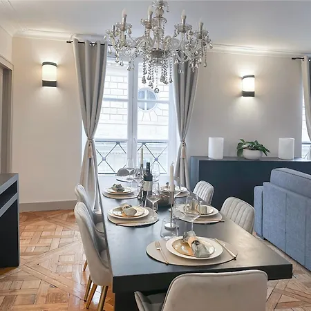Luxembourg Gardens Prestige Flat For 8 Lift 4 Br Apartment