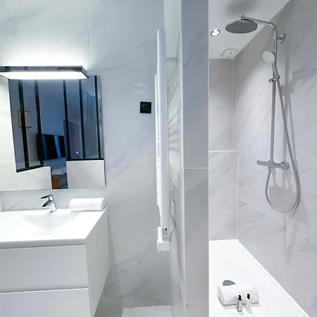 Luxembourg Gardens Prestige Flat For 8 Lift 4 Br Apartment *